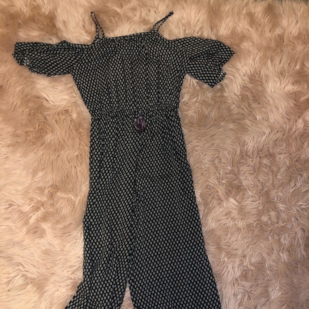 black with white pattern off-the-shoulder romper